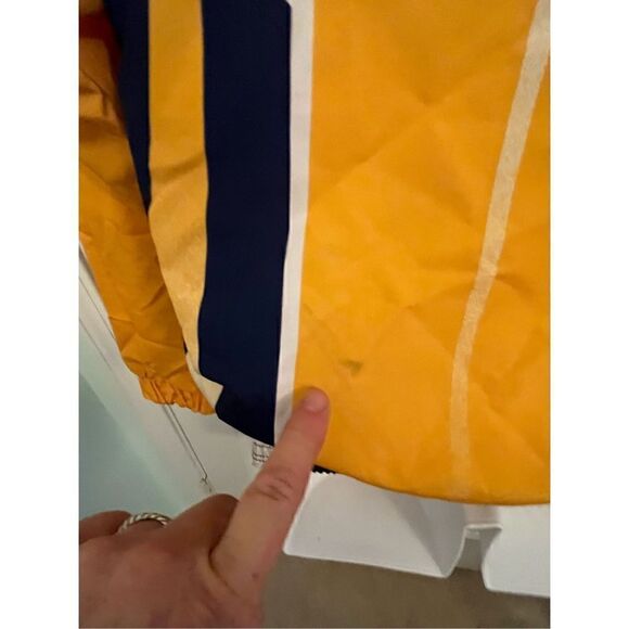 Vintage Brute Gold and Blue Windbreaker Pullover. Pockets. Size Large. - Picture 9 of 9
